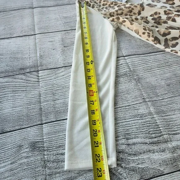 Blu Halo Boutique Women's Top Size Small RN156832 Leopard Print BIB! NWT - Picture 10 of 11